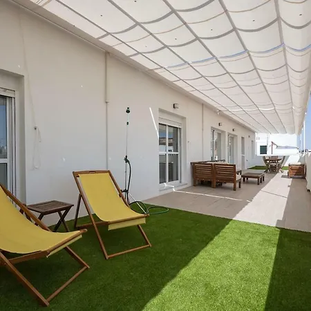 Apartment Triana Deluxe Skyview